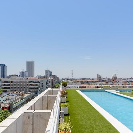 Апартаменти Charming Eurobuilding Skyline Мадрид Екстер'єр фото